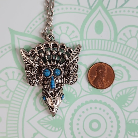 Southwestern Style Bird Pendant Silver-tone - Picture 4 of 4